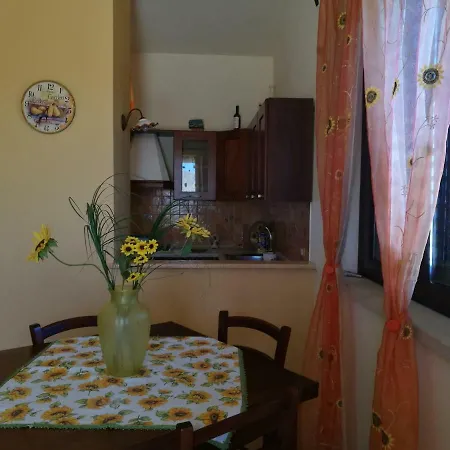 La Dei Girasoli * Custonaci