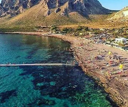 Casa vacanze La Dei Girasoli *