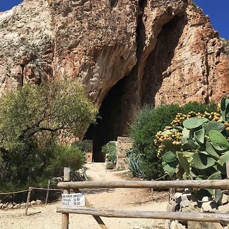La Dei Girasoli Casa vacanze Custonaci